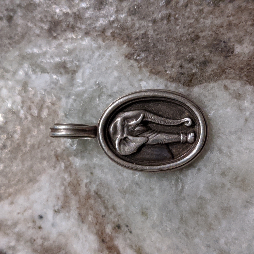slane and slane elephant pendant